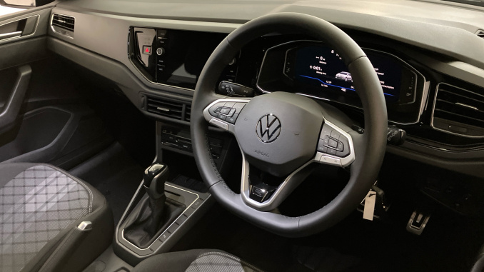 Volkswagen Polo 1.0 TSI 115 R-Line 5dr DSG Petrol Hatchback - Image 6